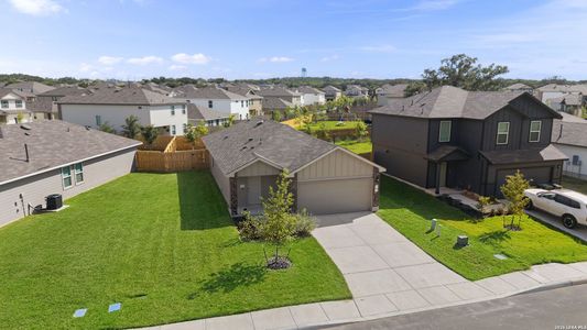 New construction Single-Family house 143 Pigeon Grn, San Antonio, TX 78253 - image