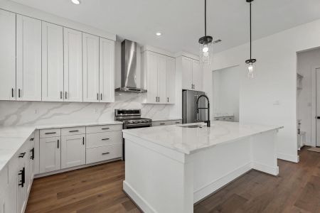 New construction Single-Family house 1820 Drover Ln, Rosenberg, TX 77471 - image 8