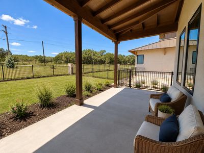 New construction Single-Family house 711 N Paleface Ranch Rd, Unit 4, Spicewood, TX 78669 - image