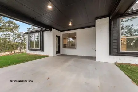 New construction Single-Family house 400 Mcalpine, Springtown, TX 76082 - image 1