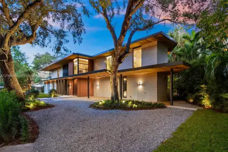 New construction Single-Family house 4253 Ingraham Hwy, Miami, FL 33133 - image