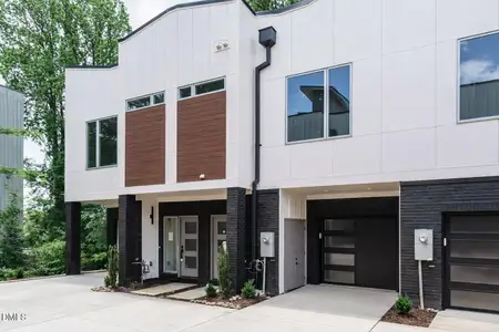 New construction Townhouse house 1523 Havenmont Ct, Raleigh, NC 27608 - image