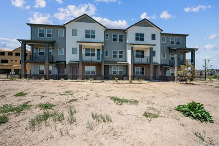 New construction Townhouse house 6940 Merseyside Ln, Castle Pines, CO 80108 Jamestown- photo 4 4