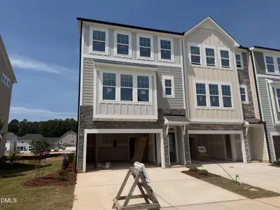 New construction Townhouse house 10039 Secluded Garden Dr, Unit #158, Apex, NC 27523 - image