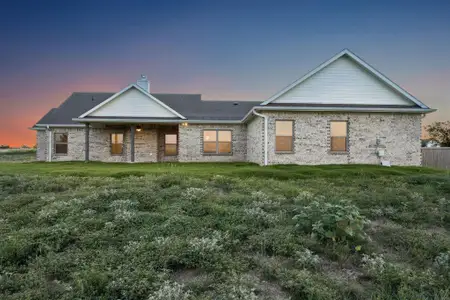 New construction Single-Family house 405 Red Roan Rdg, Weatherford, TX 76087 - image 20