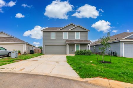 New construction Single-Family house 116 Bens Blf, Fredericksburg, TX 78624 - image
