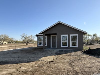 New construction Single-Family house 1444 Corgey Rd, Pleasanton, TX 78064 - image