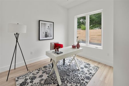 New construction Single-Family house 106 W Croslin St, Unit 1, Austin, TX 78752 - image 8