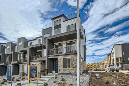 New construction Townhouse house 16551 Peak Way, Broomfield, CO 80023 null- photo 1 1