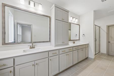 New construction Townhouse house 1388 Marsh Ln, Frisco, TX 75033 - image 10