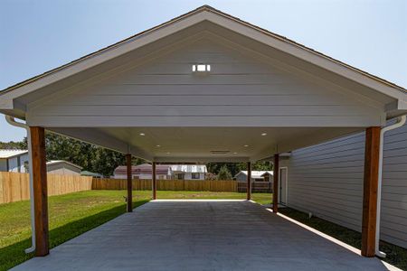 New construction Single-Family house 510 N First St, Livingston, TX 77351 - image