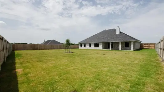 New construction Single-Family house 1404 Tahonta Dr, Hewitt, TX 76643 - image