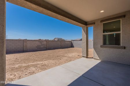 New construction Single-Family house 21553 W Papago St, Buckeye, AZ 85326 Bluebell- photo 5 5