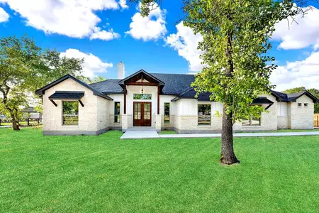 New construction Single-Family house 249 Cibolo Wy, La Vernia, TX 78121 - image 1