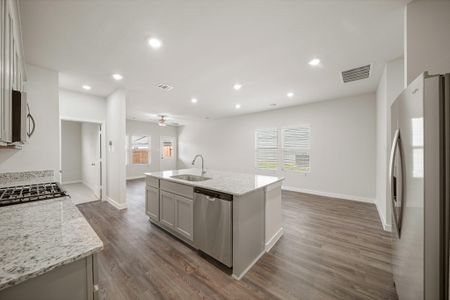 New construction Single-Family house 2209 Lake Mist Dr, Texas City, TX 77568 plan Lexington - image 14