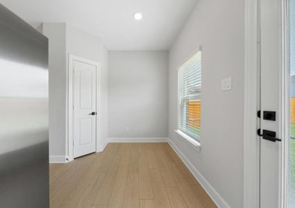 The dining room of the Piper sits off of the kitchen.