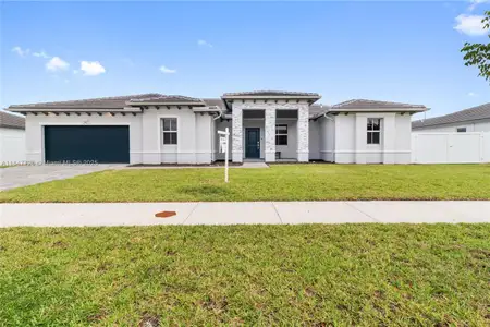 New construction Single-Family house 16733 Sw 292Nd Ter, Homestead, FL 33030 - image