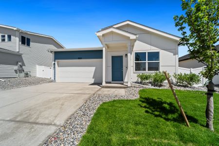 New construction Single-Family house 3820 Soapstone St, Evans, CO 80620 plan Camden - image 2