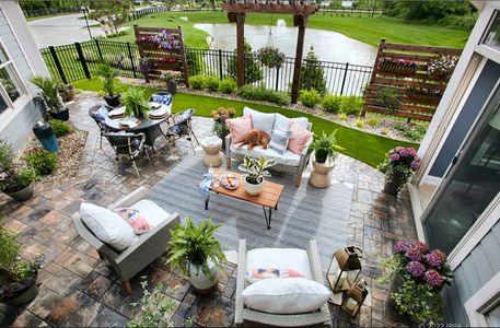 New construction Single-Family house 1322 Hidden Oaks Dr, Tomball, TX 77375 plan Promenade III - image 3