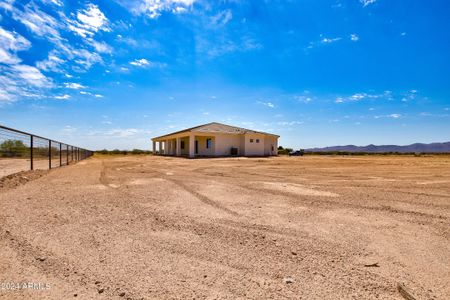 New construction Single-Family house 29120 N 257Th Dr, Wittmann, AZ 85361 null- photo 24 24