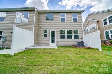 New construction Townhouse house 14930 Tamarack Dr, Charlotte, NC 28278 Blayre- photo 28 28