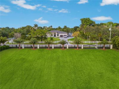 New construction Single-Family house 70 , Southwest Ranches, FL 33331 - image