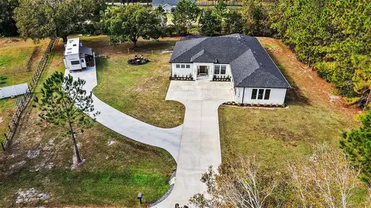 New construction Single-Family house 17296 Raintree Rd, Lutz, FL 33558 - image