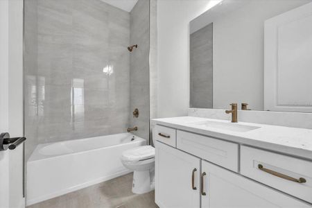 New construction Single-Family house 650 Maldives Trl, Sarasota, FL 34234 plan The Waters Edge - image 9