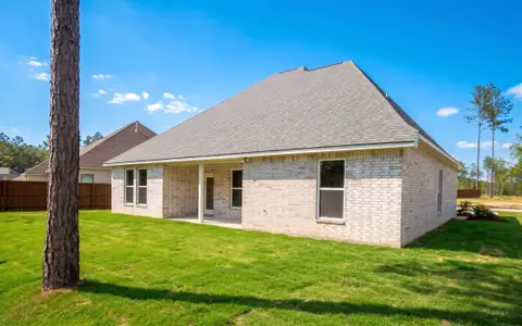 New construction Single-Family house 6130 Tupelo Trl, Lumberton, TX 77657 plan Larson II A - image 3