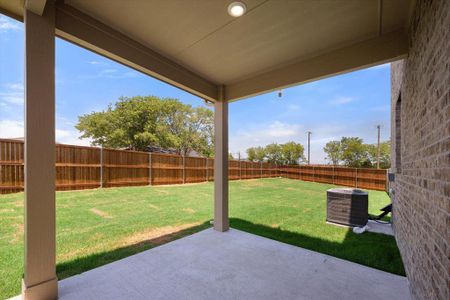 New construction Single-Family house 334 Boroughbridge Dr, Princeton, TX 75407 Plan 1959- photo 2 2