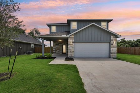 New construction Single-Family house 113 Callie St, Smithville, TX 78957 null- photo 0