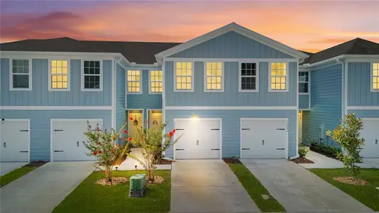 New construction Townhouse house 12003 Grizzly Ln, New Port Richey, FL 34654 - image