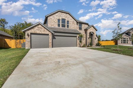 New construction Single-Family house 601 Candace Drive, DeSoto, TX 75115 - photo 1 1