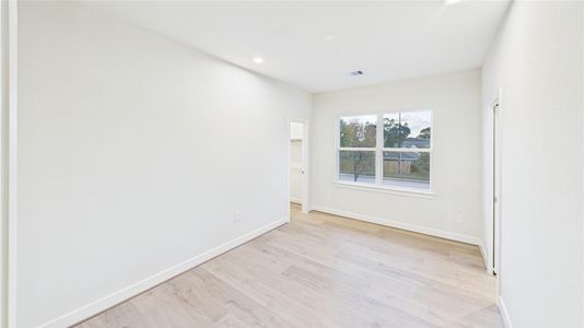 New construction Single-Family house 3911 Willowbend Pt, Houston, TX 77025 - image 19