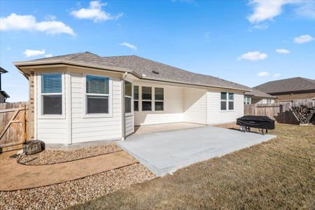 New construction Single-Family house 623 Sue Peaks Loop, Dripping Springs, TX 78620 null- photo 19 19