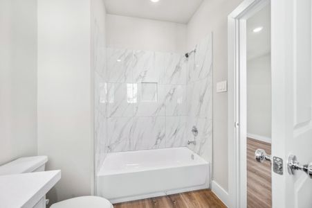 New construction Single-Family house 6702 Metro Blvd, Unit 12, Houston, TX 77083 - image 10