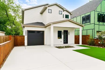New construction Single-Family house 404 Pecan Dr, Dallas, TX 75203 - image