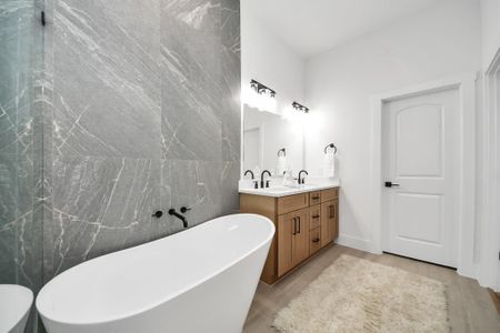 New construction Single-Family house 3537 Amos St, Houston, TX 77021 - image 17