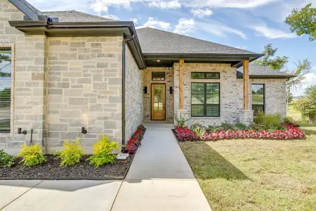 New construction Single-Family house 336 Slimp Blf, Azle, TX 76020 - image
