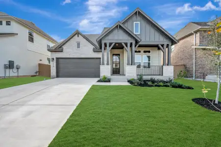 New construction Single-Family house 113 Pinyon Pine Dr, Bastrop, TX 78602 plan The Pine - image