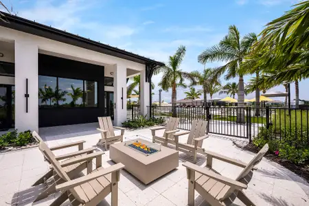New construction Single-Family house 18437 Vista Park Ter, Venice, FL 34293 plan Red Rock - image