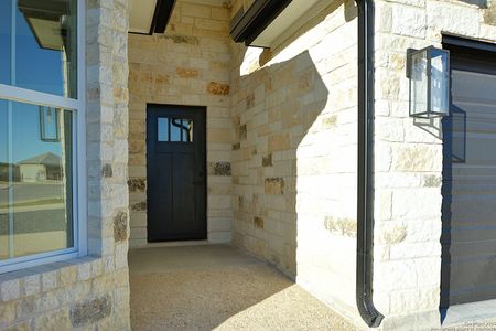 New construction Single-Family house 1806 Chateau Ln, Kerrville, TX 78028 - image