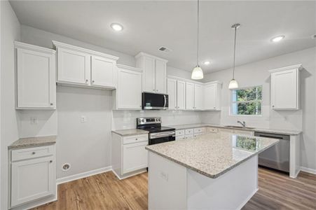 New construction Single-Family house 11814 Rizvan Pl, Covington, GA 30014 The Barrington- photo 6 6