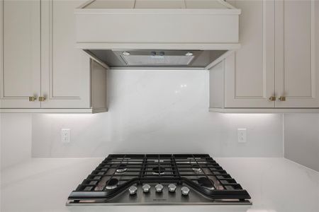 New construction Single-Family house 106 Wyndemere Dr, Montgomery, TX 77356 plan Llano - image 13