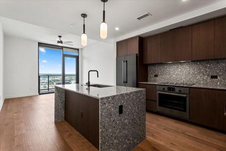 New construction Condo/Apt house 84 East Ave, Unit 2702, Austin, TX 78701 - photo 0