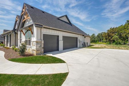 New construction Single-Family house 1941 Kaycee Cir, Midlothian, TX 76065 plan The Avery - image