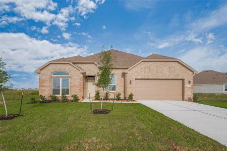 New construction Single-Family house 1070 Comal Trl, Dayton, TX 77535 - image