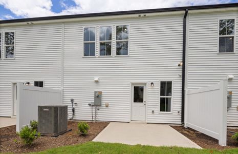 New construction Single-Family house 531 Nc-61, Whitsett, NC 27377 plan Hemingway - image