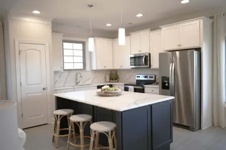 New construction Townhouse house 4704 Willowstone Dr, High Point, NC 27265 plan Bermuda - image 3