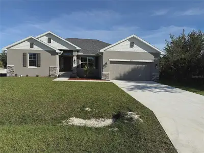 New construction Single-Family house 9527 Impala Circle Prt, Port Charlotte, FL 33981 plan 2117 - image